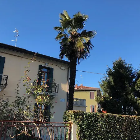 ゲストハウス La Venezia マルゲーラ